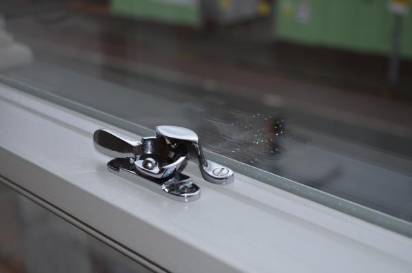 Installation of new sash windows London